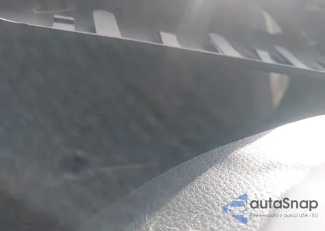 2022 Toyota Sienna Xle z USA, uszkodzony, nr VIN 5TDJRKEC7NS135845